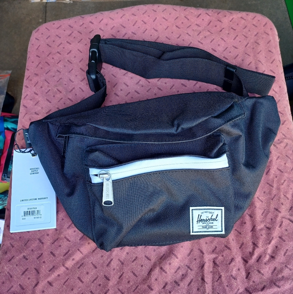 Herschel Supply Company Waist Pack In Black